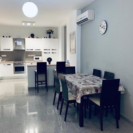 Apartments Old Bridge Limassol Ngoại thất bức ảnh